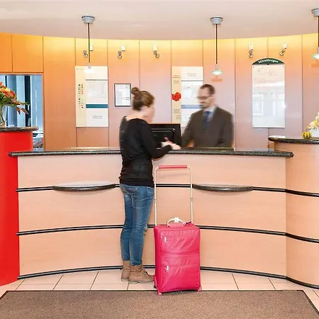Ibis Hotel 3*