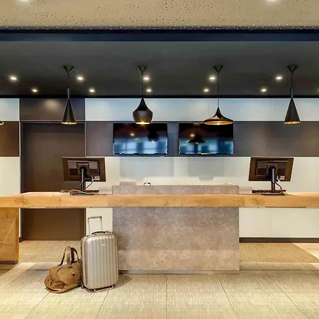 Ξενοδοχείο Ibis 3*