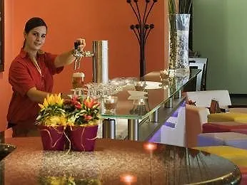 فندق إيبيس إنزبراك 3*