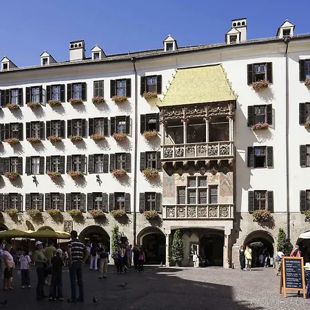 Ibis فندق