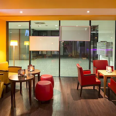 Otel Ibis 3*